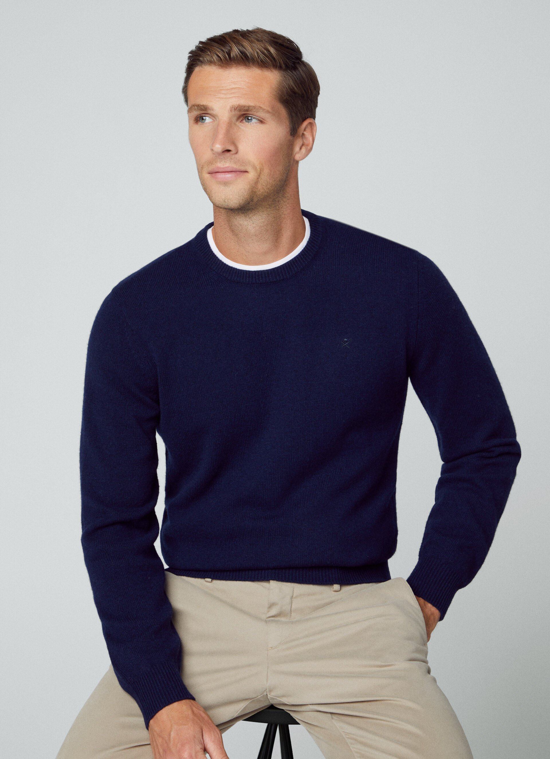 LAMBS WOOL CREW NECK JUMPER